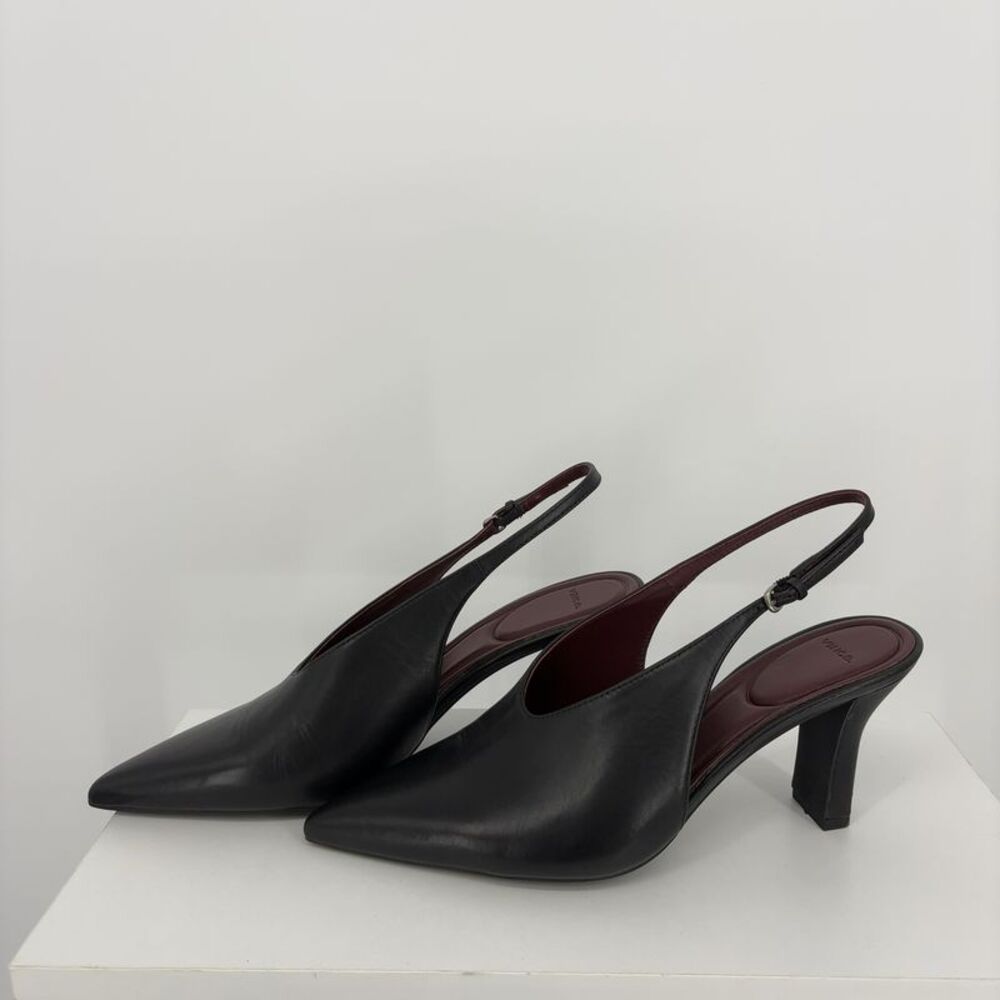 Vince Women's Pointed Toe Pump - Picture 2 of 6